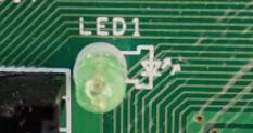 Blinkende LED an der Hauptplatine